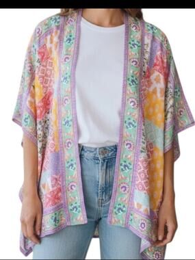 NWT Tolani Collection Raelyn kimono yellow patchwork. Medium